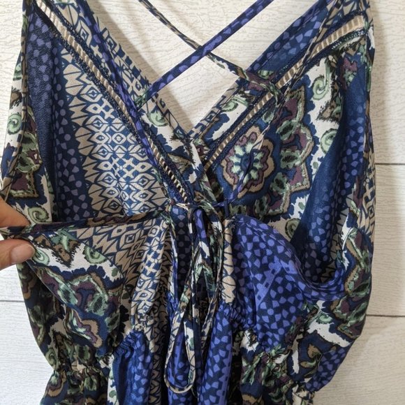 LUSH Handkerchief Tie Back Romper S - Picture 4 of 7